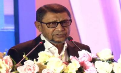 চিকিৎসায় বিদেশনির্ভরতা কমাতে হবে: স্বাস্থ্যমন্ত্রী