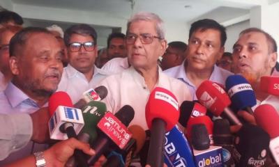 জামায়াতের গণতান্ত্রিক চরিত্র নিয়ে প্রশ্ন তুললেন মির্জা ফখরুল