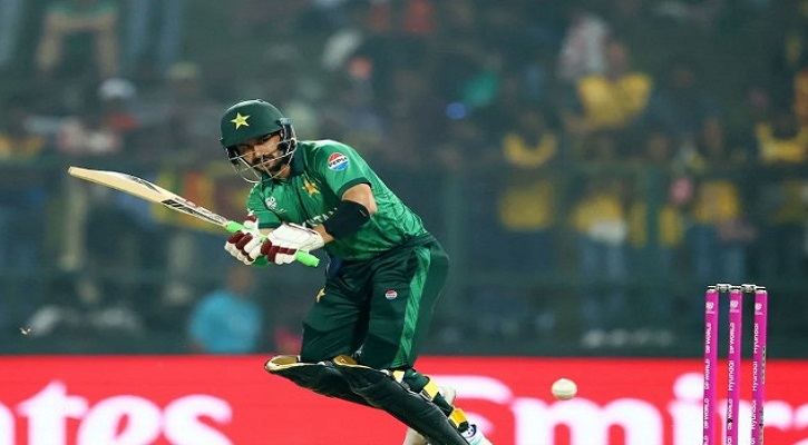 এক আসরে সর্বোচ্চ রান: কোহলিকে ছাড়িয়ে ফারহানের বিশ্বরেকর্ড