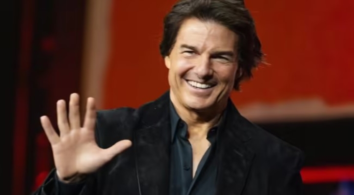 ‘ডিগার’ সিনেমায় ভিন্ন লুকে চমক দিলেন টম ক্রুজ